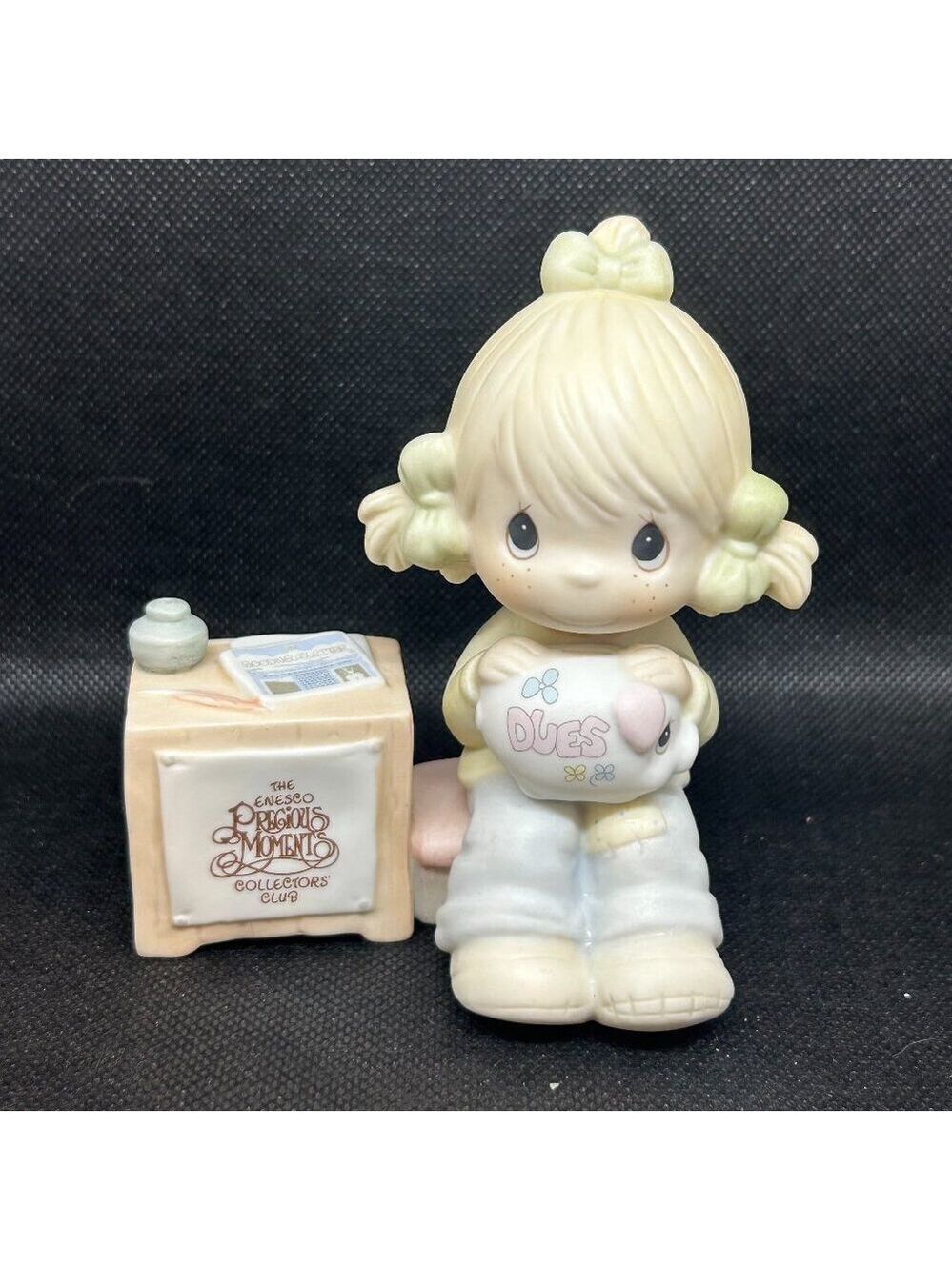 Precious Moments "Join In On The Blessings"figurine
